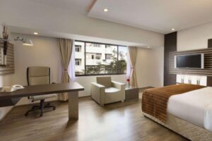 Home ice 35109 62550063 3xl 297627 scaled.jpg